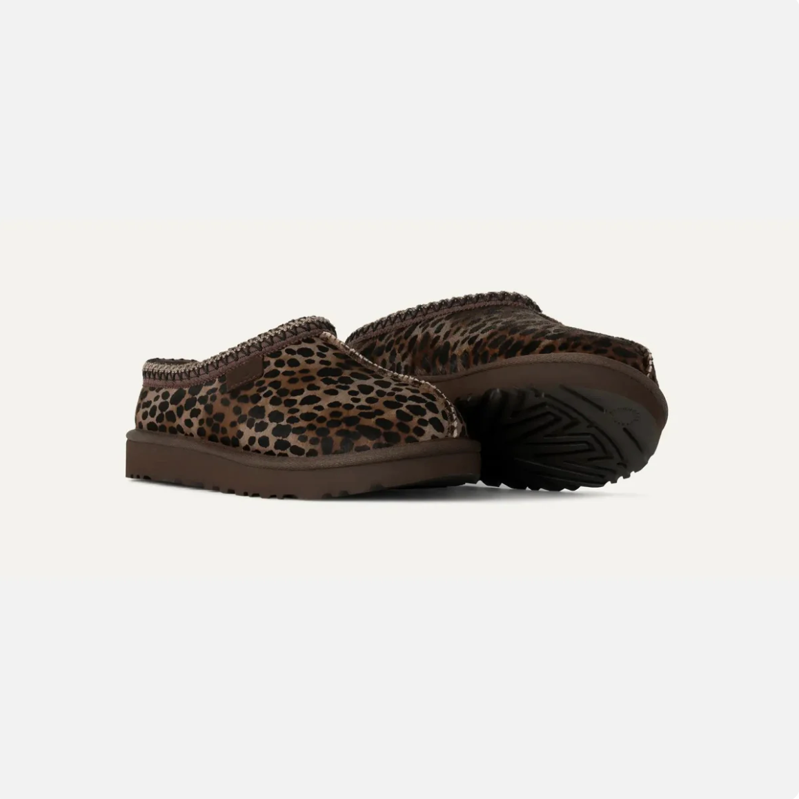 Tasman Caspian Slippers